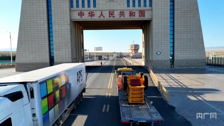 新疆口岸通关效率提升_阿拉山口网站优化推广_阿拉山口公路口岸属地直通改革